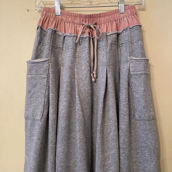 Pants - Oli & Hali pants OLI HALI sweatpants casual grey sweats womens sz small wide leg